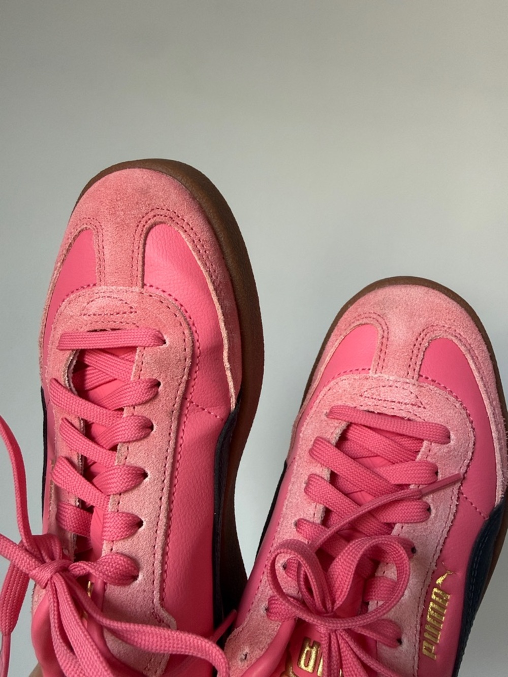 Puma Women's Sneakers in hot pink and navy - Picture 5 of 8